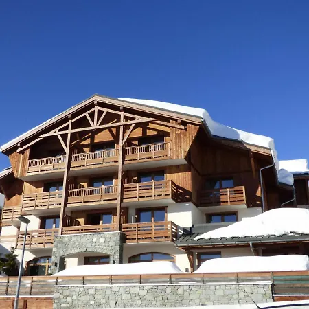 Avec Piscine Et Jacuzzi Aux Saisies, Proche Du Centre, 2 Etoiles, 3 Pers. - Fr-1-594-143 *