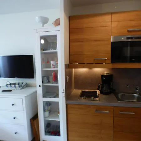 Avec Piscine Et Jacuzzi Aux Saisies, Proche Du Centre, 2 Etoiles, 3 Pers. - Fr-1-594-143 Apartment